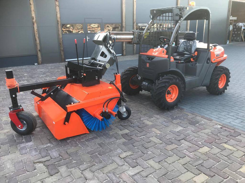 AUSA ruwterrein verreiker T 144 H - Manipulador telescópico: foto 3 AUSA ruwterrein verreiker T 144 H - Manipulador telescópico: foto 3