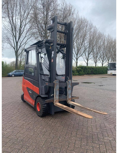 Linde E25 - Carretilla elevadora eléctrica: foto 1 Linde E25 - Carretilla elevadora eléctrica: foto 1
