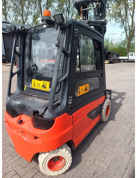 Linde E30L - Carretilla elevadora eléctrica: foto 4 Linde E30L - Carretilla elevadora eléctrica: foto 4
