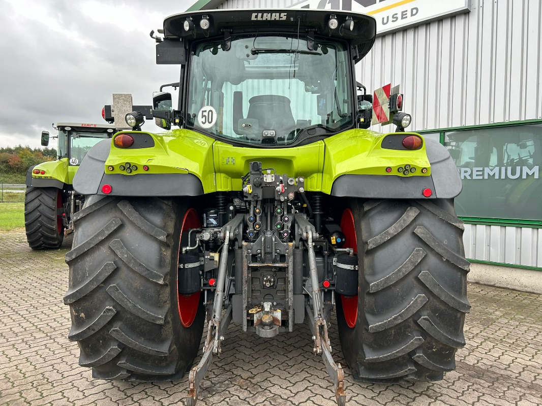 CLAAS Arion 660 - Tractor: foto 5 CLAAS Arion 660 - Tractor: foto 5