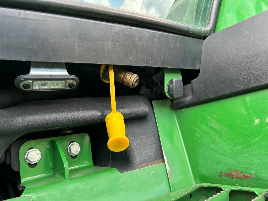 John Deere 6155R - Tractor: foto 3 John Deere 6155R - Tractor: foto 3