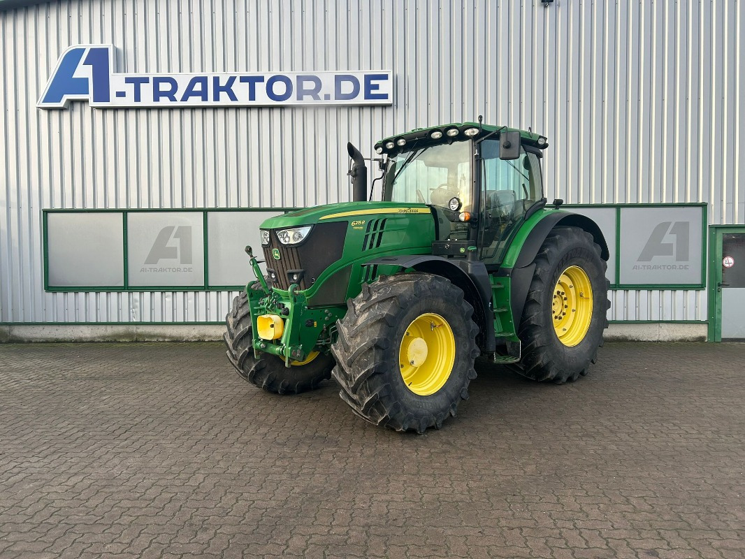 John Deere 6215R - Tractor: foto 1 John Deere 6215R - Tractor: foto 1