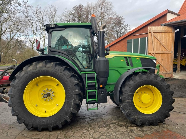 Leasing para John Deere 6R 250 John Deere 6R 250: foto 10
