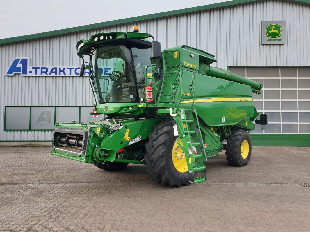 John Deere T670 - Cosechadora de granos: foto 1 John Deere T670 - Cosechadora de granos: foto 1