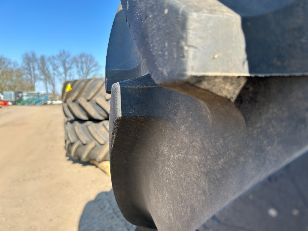 Michelin 710/70R42 und 600/70R30 Kompletträder - Neumático para Maquinaria agrícola: foto 2 Michelin 710/70R42 und 600/70R30 Kompletträder - Neumático para Maquinaria agrícola: foto 2