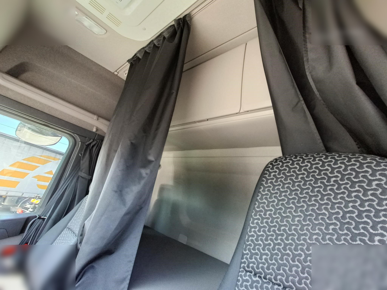 Cabeza tractora SCANIA R500: foto 6