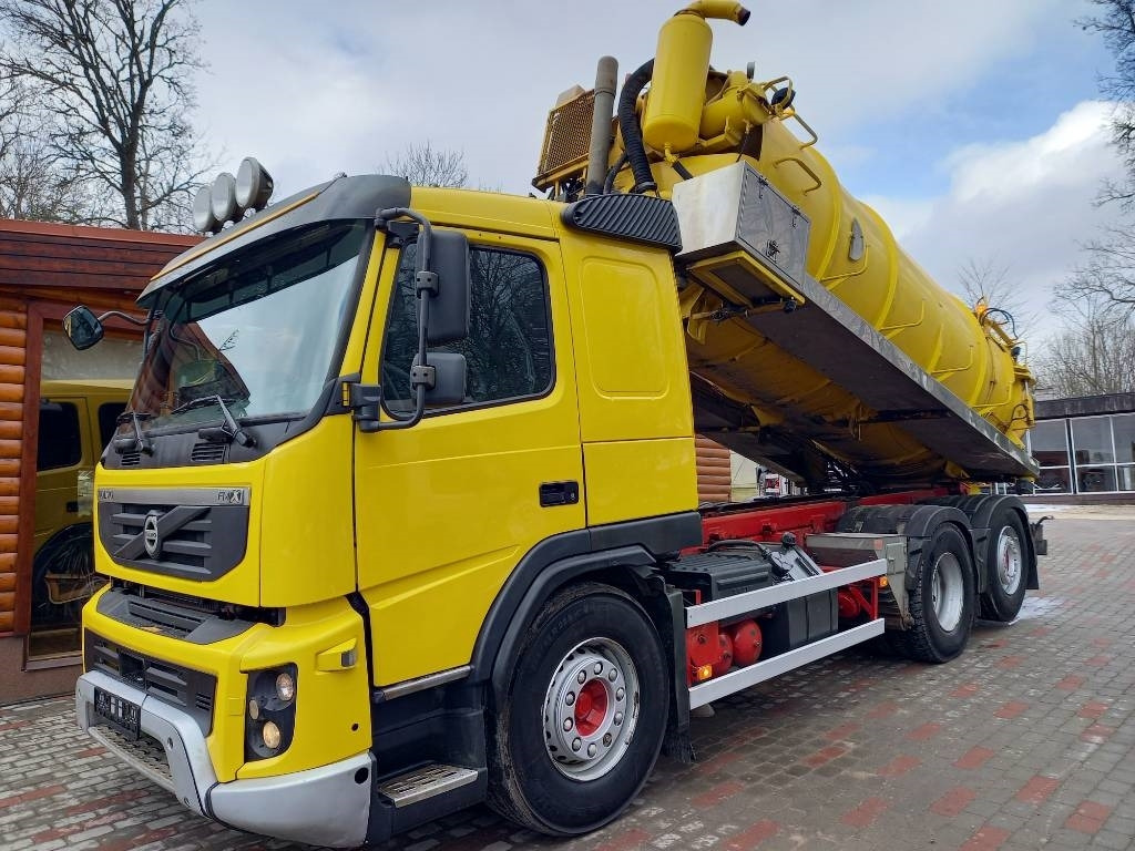 Volvo FMX 450, VACUUM - Limpieza de alcantarillado: foto 1 Volvo FMX 450, VACUUM - Limpieza de alcantarillado: foto 1