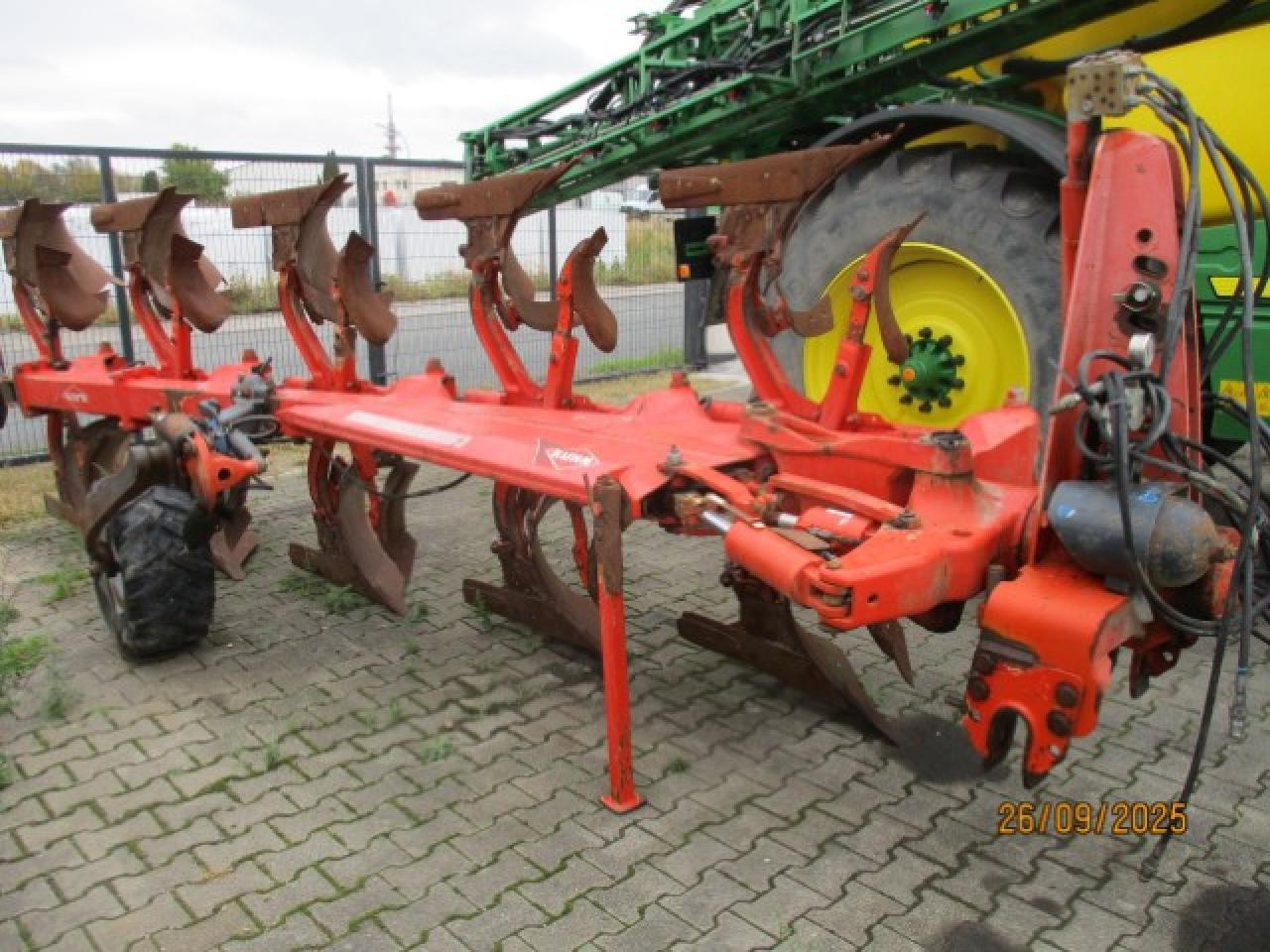 Kuhn Varimaster 152 NSH - Arado: foto 1 Kuhn Varimaster 152 NSH - Arado: foto 1