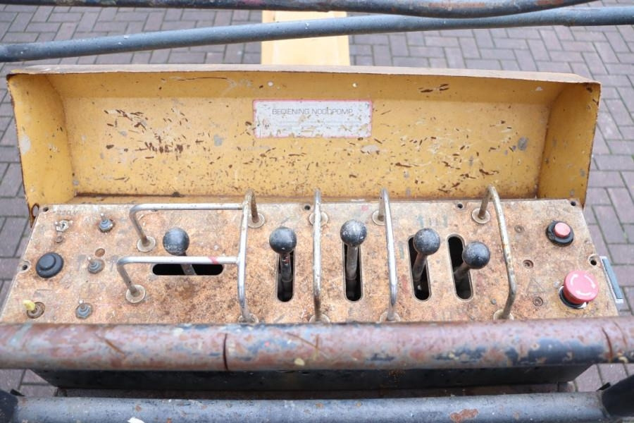 Aichi SR210 As-Is, Diesel, Tracked, 23m Working Height, - Plataforma telescopica: foto 4 Aichi SR210 As-Is, Diesel, Tracked, 23m Working Height, - Plataforma telescopica: foto 4