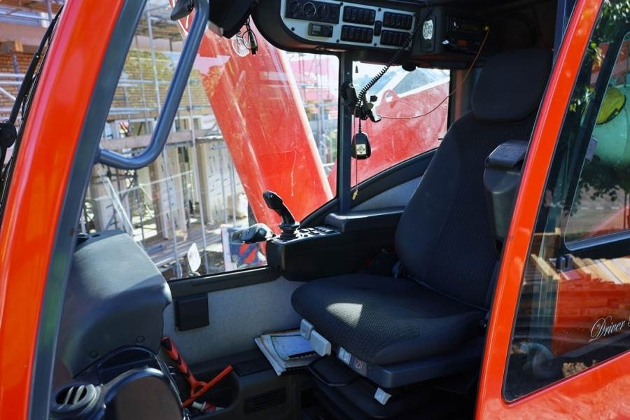 Demag AC220-5 Dutch Registration, 10x6x10, 220t Capacity - Grúa todo terreno: foto 5 Demag AC220-5 Dutch Registration, 10x6x10, 220t Capacity - Grúa todo terreno: foto 5