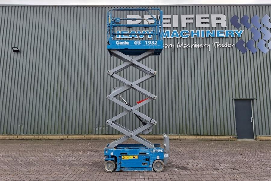 Genie GS1932 E-Drive Several In Stock, 8m Working Height - Plataforma de tijeras: foto 3 Genie GS1932 E-Drive Several In Stock, 8m Working Height - Plataforma de tijeras: foto 3