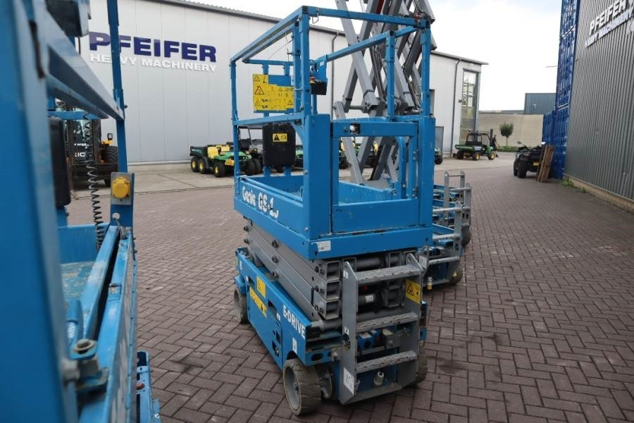 Genie GS1932 E-Drive Several In Stock, 8m Working Height - Plataforma de tijeras: foto 4 Genie GS1932 E-Drive Several In Stock, 8m Working Height - Plataforma de tijeras: foto 4