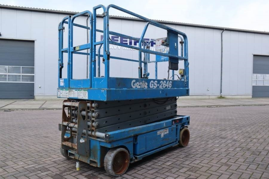 Genie GS2646 Electric, Working Height 9.80m, Capacity 45 - Plataforma de tijeras: foto 2 Genie GS2646 Electric, Working Height 9.80m, Capacity 45 - Plataforma de tijeras: foto 2