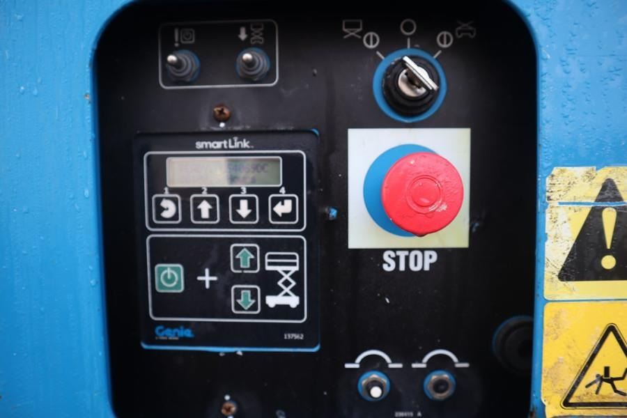 Genie GS4069DC Electric, 14m Working Height, 363kg Capac - Plataforma de tijeras: foto 4 Genie GS4069DC Electric, 14m Working Height, 363kg Capac - Plataforma de tijeras: foto 4