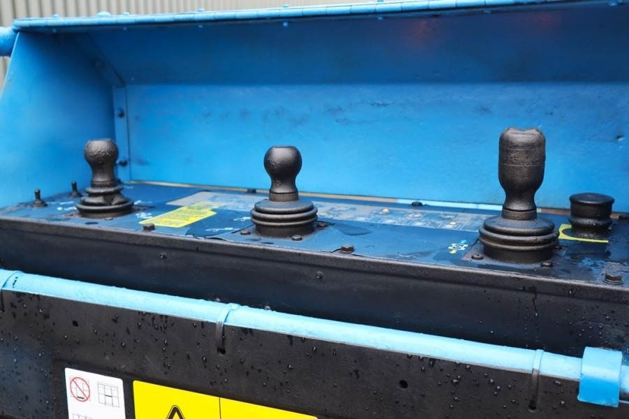 Genie S125 Diesel, 4x4x4 Drive, 40.1m Working Height, 24 - Plataforma telescopica: foto 5 Genie S125 Diesel, 4x4x4 Drive, 40.1m Working Height, 24 - Plataforma telescopica: foto 5