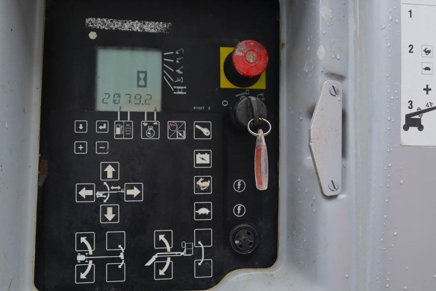 Genie S125 Diesel, 4x4x4 Drive, 40.1m Working Height, 24 - Plataforma telescopica: foto 4 Genie S125 Diesel, 4x4x4 Drive, 40.1m Working Height, 24 - Plataforma telescopica: foto 4