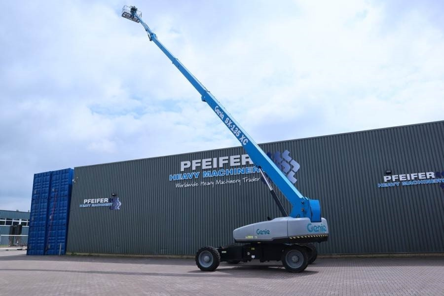 Genie SX135XC Diesel, 43m Working Height, 27.5m Reach, B - Plataforma telescopica: foto 2 Genie SX135XC Diesel, 43m Working Height, 27.5m Reach, B - Plataforma telescopica: foto 2