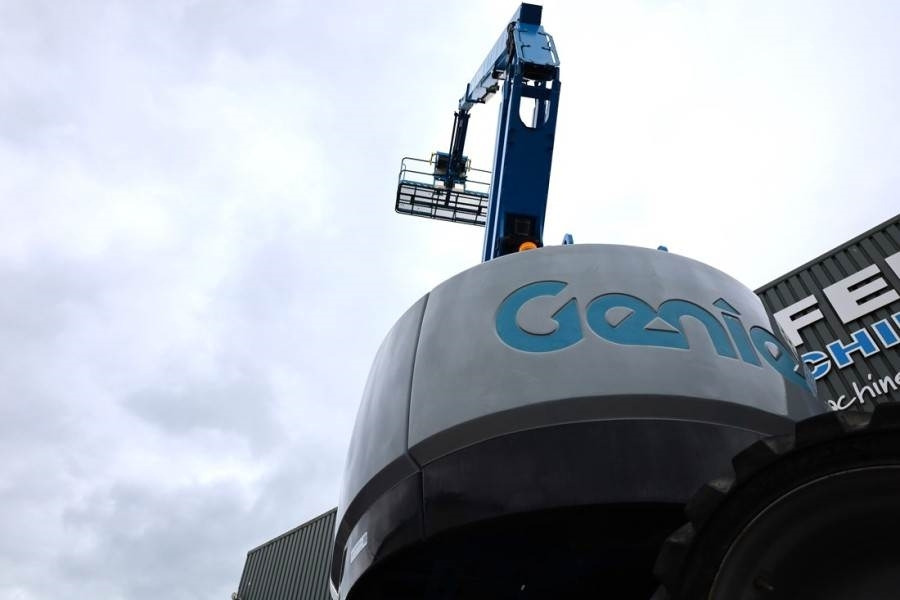 Plataforma articulada Genie Z-62/40 GUARANTEE, Diesel, 4x4 Drive, 21m Working: foto 10
