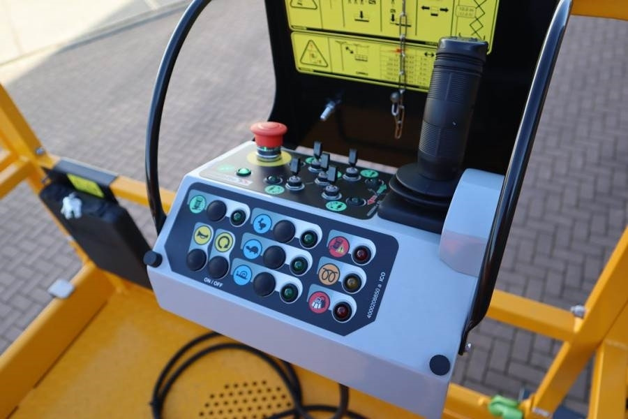 Plataforma de tijeras Haulotte Compact 12DX Valid Inspection, *Guarantee! Diesel,: foto 7