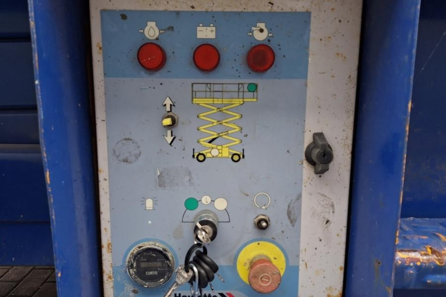 Haulotte H12SX Diesel, 4x4 Drive, 12m Working Height, 700kg - Plataforma de tijeras: foto 4 Haulotte H12SX Diesel, 4x4 Drive, 12m Working Height, 700kg - Plataforma de tijeras: foto 4