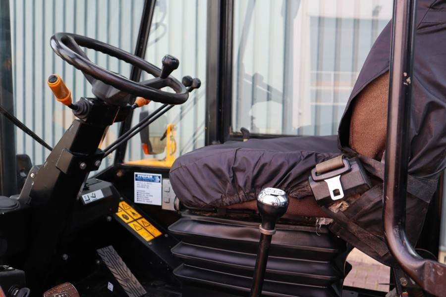 JCB 926 Diesel, 4x4 Drive, Triplex mast, 5500mm Liftin  - Carretilla todo terreno: foto 3 JCB 926 Diesel, 4x4 Drive, Triplex mast, 5500mm Liftin  - Carretilla todo terreno: foto 3