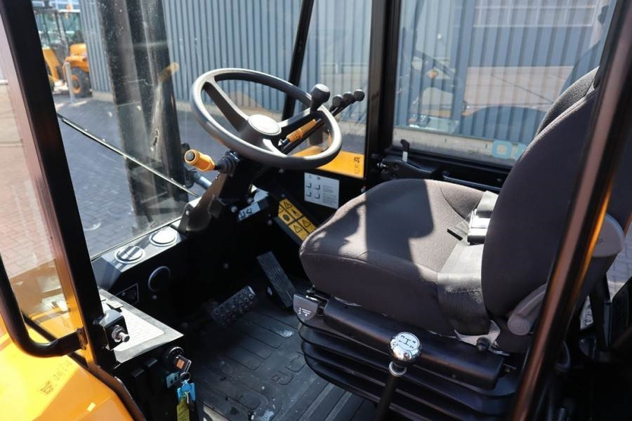 JCB 940-4 T4 Valid inspection, *Guarantee! Diesel, 4x4 - Carretilla todo terreno: foto 4 JCB 940-4 T4 Valid inspection, *Guarantee! Diesel, 4x4 - Carretilla todo terreno: foto 4