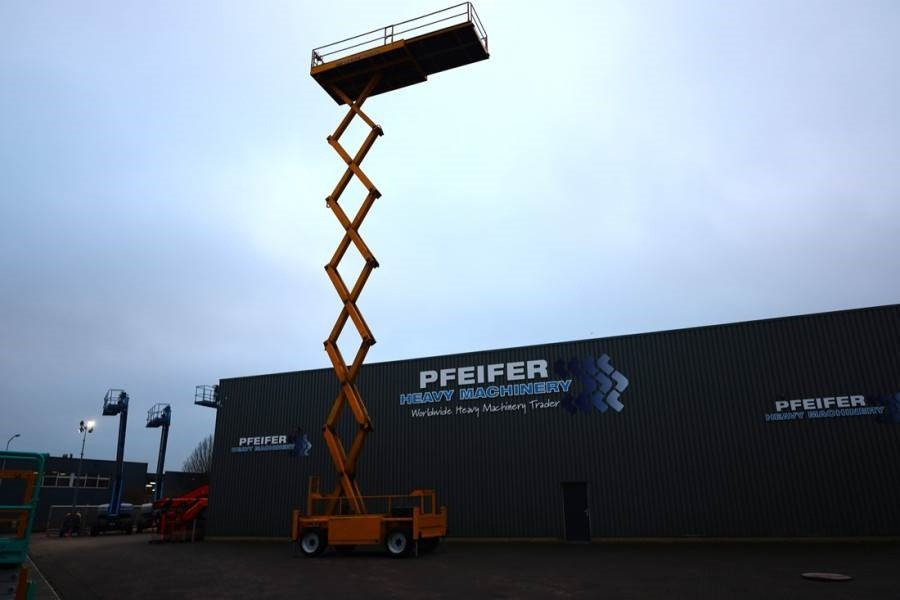 JLG 203-24 Diesel, 4x4 Drive, 22.3m Working Height, 75 - Plataforma de tijeras: foto 2 JLG 203-24 Diesel, 4x4 Drive, 22.3m Working Height, 75 - Plataforma de tijeras: foto 2