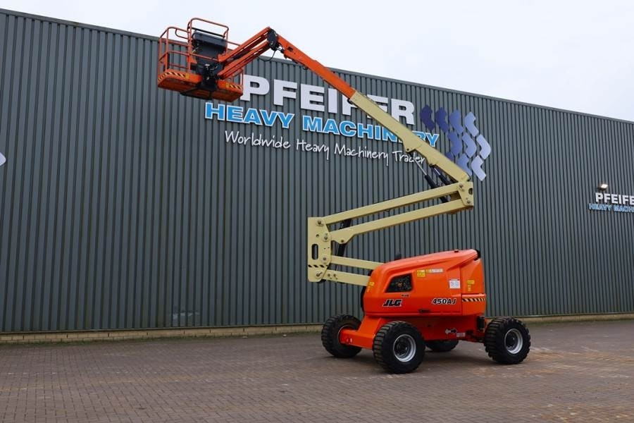 JLG 450AJ Diesel, 4x4 Drive, 16m Working Height, 7.5m - Plataforma articulada: foto 3 JLG 450AJ Diesel, 4x4 Drive, 16m Working Height, 7.5m - Plataforma articulada: foto 3