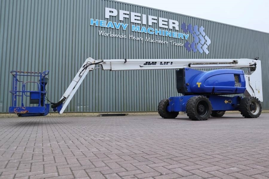 JLG 800AJ Diesel, 4x4x4 Drive, 26.5m Working Height, 1  - Plataforma articulada: foto 1 JLG 800AJ Diesel, 4x4x4 Drive, 26.5m Working Height, 1  - Plataforma articulada: foto 1
