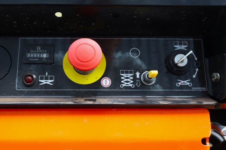 JLG AE1932 Unused, All Electric, 7.6m Working Height, - Plataforma de tijeras: foto 4 JLG AE1932 Unused, All Electric, 7.6m Working Height, - Plataforma de tijeras: foto 4