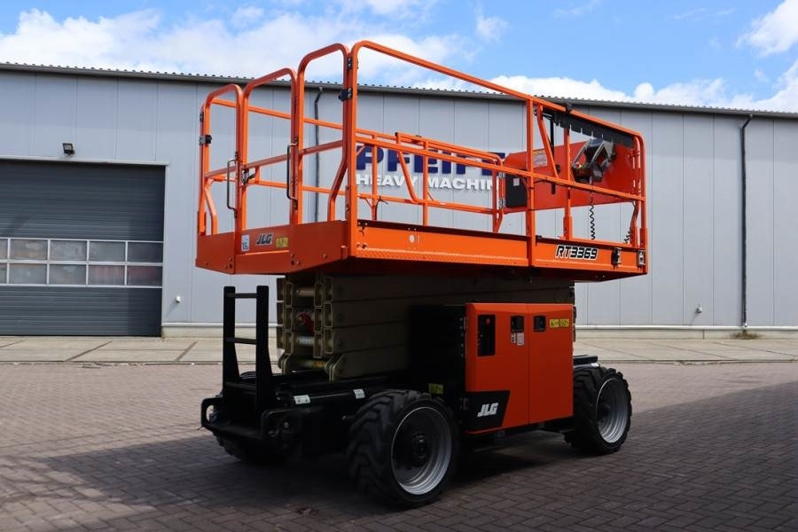 JLG RT3369 Unused, Diesel, 12m Working Height, 454kg C - Plataforma de tijeras: foto 2 JLG RT3369 Unused, Diesel, 12m Working Height, 454kg C - Plataforma de tijeras: foto 2