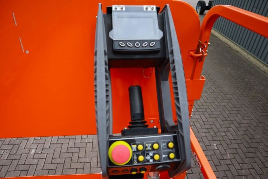 JLG RT3369 Unused, Diesel, 12m Working Height, 454kg C - Plataforma de tijeras: foto 5 JLG RT3369 Unused, Diesel, 12m Working Height, 454kg C - Plataforma de tijeras: foto 5