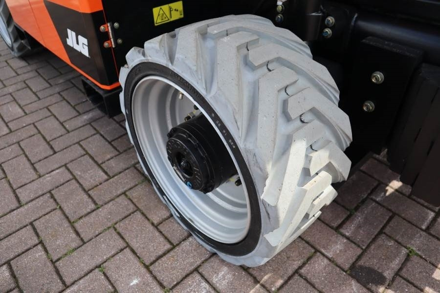 Plataforma de tijeras JLG RT4769 Unused, Diesel, 16.3m Working Height, 363kg: foto 13 Plataforma de tijeras JLG RT4769 Unused, Diesel, 16.3m Working Height, 363kg: foto 13