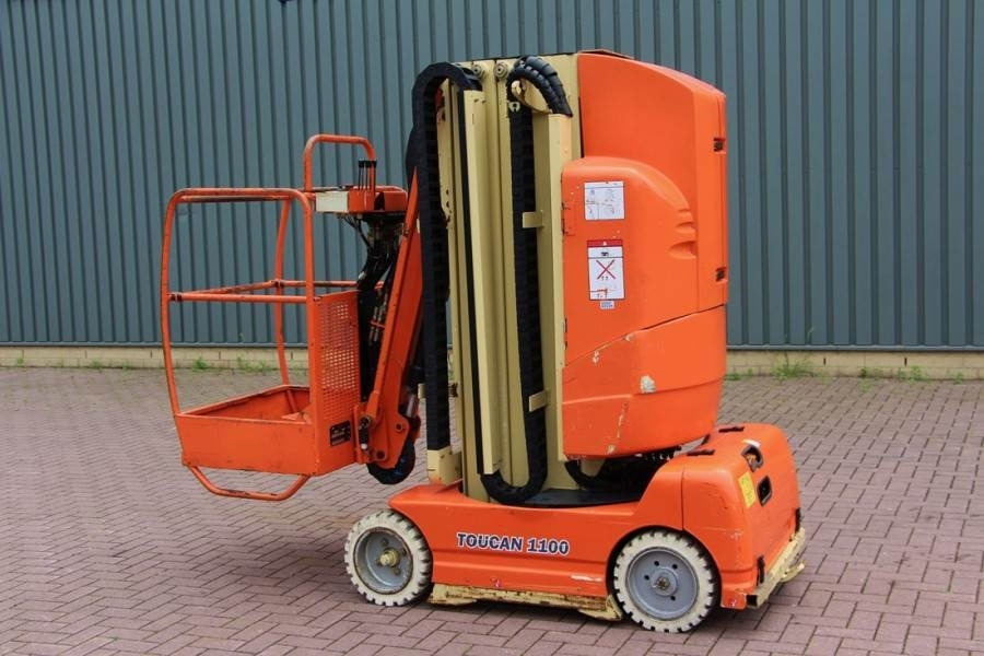 JLG Toucan 1100A Electric, 11.1m Working Height, 3.6m - Plataforma articulada: foto 3 JLG Toucan 1100A Electric, 11.1m Working Height, 3.6m - Plataforma articulada: foto 3
