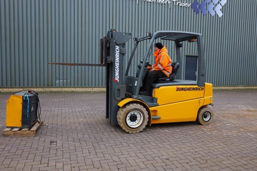Jungheinrich EFG550 Electric, 5000kg Capacity, Lifting Height 3 - Carretilla elevadora diésel: foto 2 Jungheinrich EFG550 Electric, 5000kg Capacity, Lifting Height 3 - Carretilla elevadora diésel: foto 2