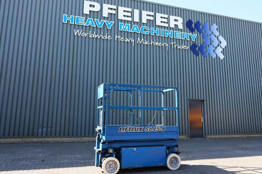 Liftlux SL45-8 Electric, 6.50m Working Height, 220kg Capac - Plataforma de tijeras: foto 1 Liftlux SL45-8 Electric, 6.50m Working Height, 220kg Capac - Plataforma de tijeras: foto 1