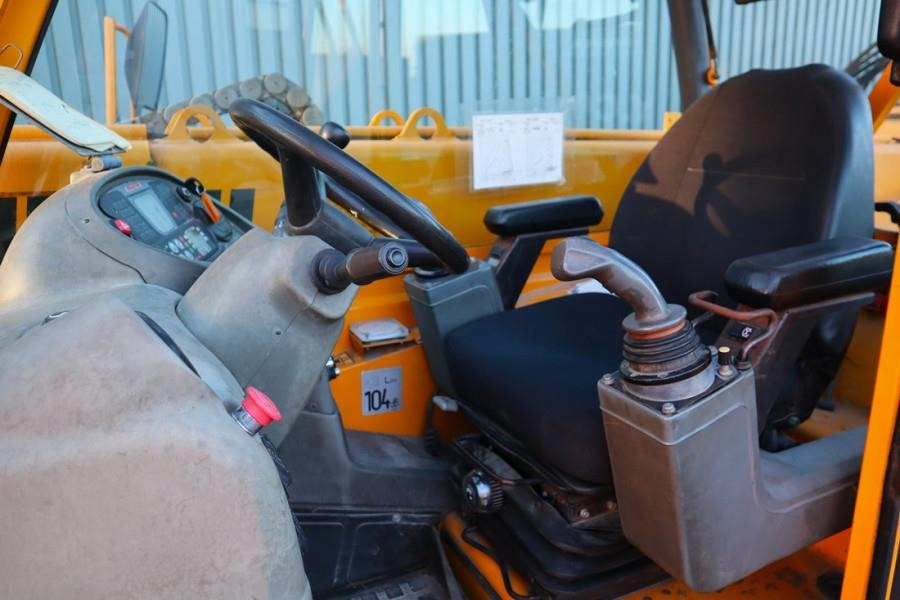 Manitou MRT1840 EASY Diesel, 4x4x4 Drive, 18m Lifting Heig - Manipulador telescópico: foto 4 Manitou MRT1840 EASY Diesel, 4x4x4 Drive, 18m Lifting Heig - Manipulador telescópico: foto 4