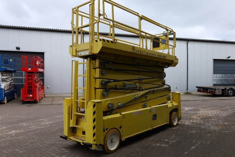 PB LIFT S195-12ES Electric, 19.6m Working Height, 700 - Plataforma de tijeras: foto 2 PB LIFT S195-12ES Electric, 19.6m Working Height, 700 - Plataforma de tijeras: foto 2