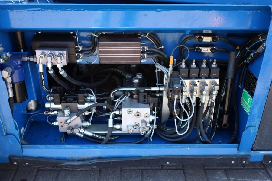 PB LIFT S225-12ES Electric, 22.5m Working Height, 450 - Plataforma de tijeras: foto 4 PB LIFT S225-12ES Electric, 22.5m Working Height, 450 - Plataforma de tijeras: foto 4