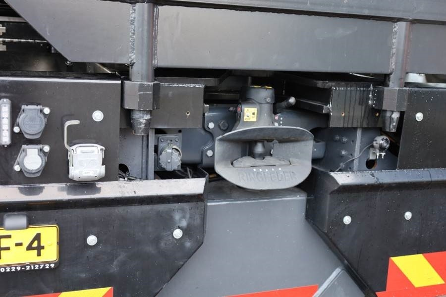 Grúa todo terreno Scania R540 B10x4 With CORMACH 150tm Crane Valid inspecti: foto 17