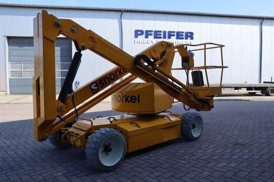 Snorkel A38E Electric, 13.5m Working Height, 6.1m Reach, 2 - Plataforma articulada: foto 2 Snorkel A38E Electric, 13.5m Working Height, 6.1m Reach, 2 - Plataforma articulada: foto 2