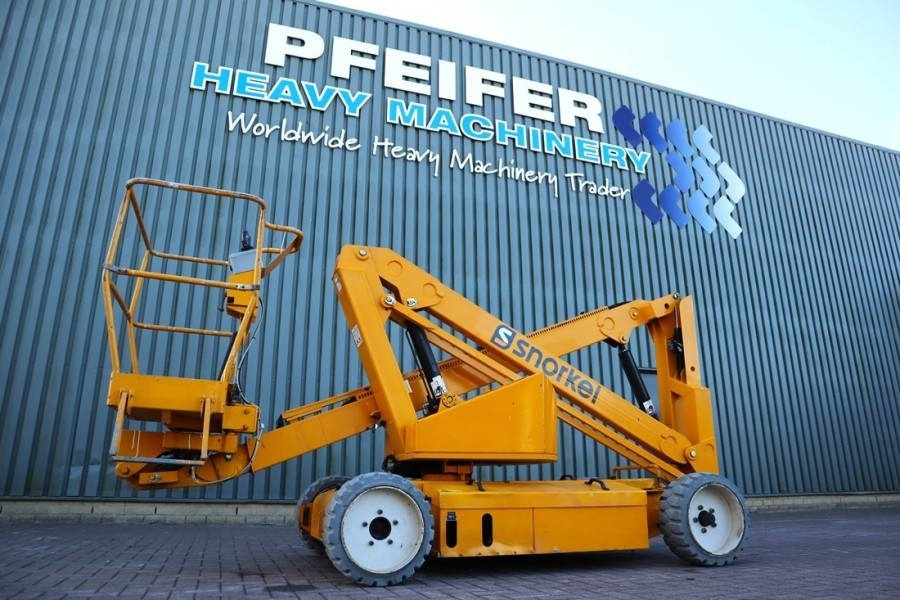 Snorkel A38E Electric, 13.5m Working Height, 6.1m Reach, 2 - Plataforma articulada: foto 1 Snorkel A38E Electric, 13.5m Working Height, 6.1m Reach, 2 - Plataforma articulada: foto 1