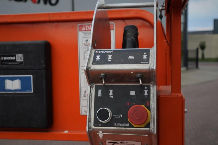 Snorkel S4726E Valid Inspection, *Guarantee! ,Electric, 10 - Plataforma de tijeras: foto 5 Snorkel S4726E Valid Inspection, *Guarantee! ,Electric, 10 - Plataforma de tijeras: foto 5