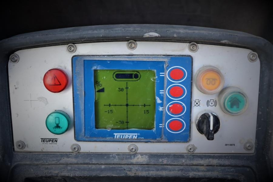 Plataforma articulada Teupen Leo 36t 230 V Electric Motor + Diesel, Rubber Trac: foto 12 Plataforma articulada Teupen Leo 36t 230 V Electric Motor + Diesel, Rubber Trac: foto 12