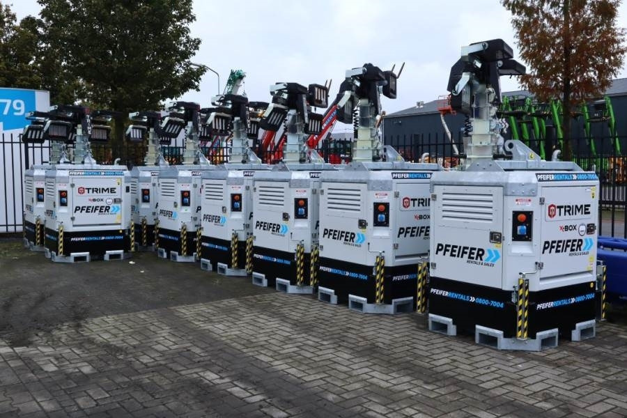 Trime X-BOX 4x320 LED Valid inspection, *Guarantee - Torre de iluminación: foto 4 Trime X-BOX 4x320 LED Valid inspection, *Guarantee - Torre de iluminación: foto 4