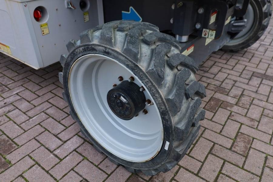 Plataforma articulada Zoomlion ZA20JE Fully Electric Lithium-Powered, 4x4 Rough T: foto 13