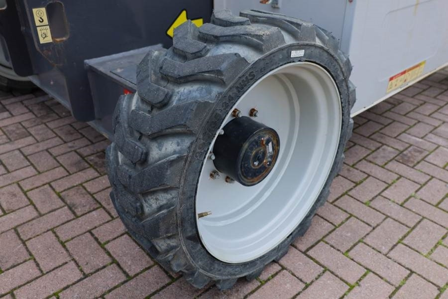 Plataforma articulada Zoomlion ZA20JE Fully Electric Lithium-Powered, 4x4 Rough T: foto 14