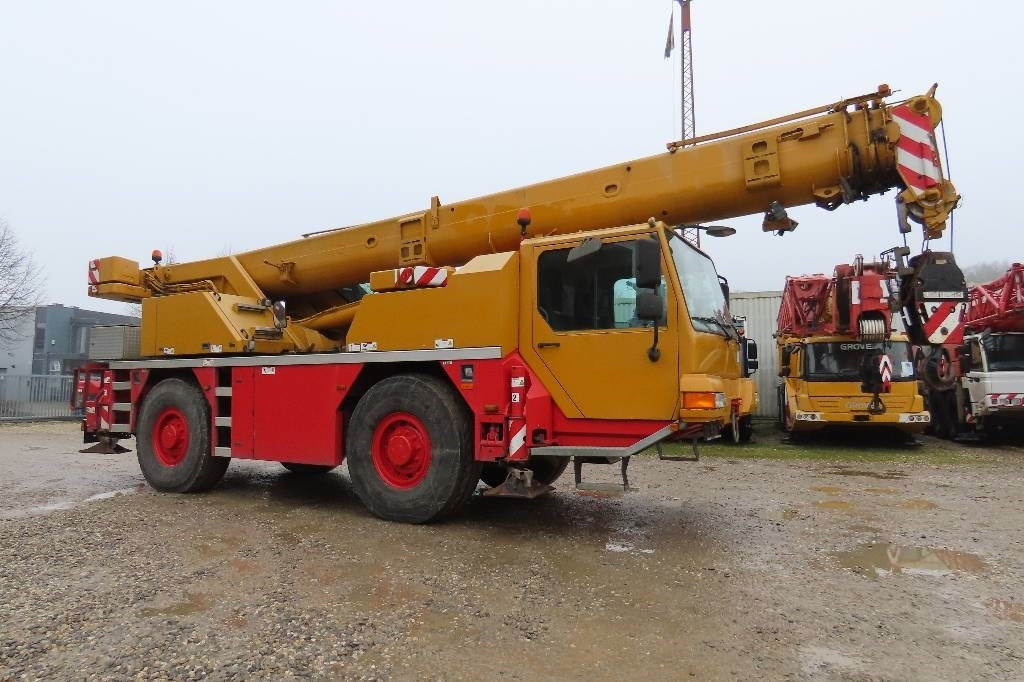 Liebherr LTM 1030-2.1 - Grúa todo terreno: foto 2 Liebherr LTM 1030-2.1 - Grúa todo terreno: foto 2