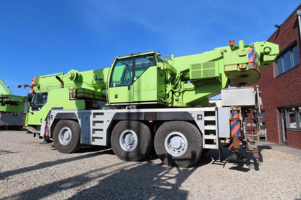 Liebherr LTM 1055-3.2 - Grúa todo terreno: foto 4 Liebherr LTM 1055-3.2 - Grúa todo terreno: foto 4