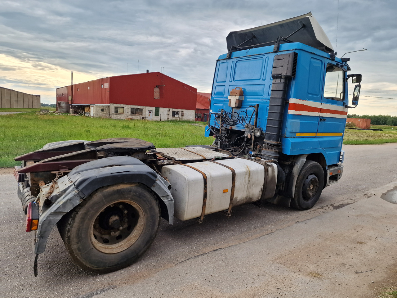 Scania 113 360hp manual - Cabeza tractora: foto 3 Scania 113 360hp manual - Cabeza tractora: foto 3